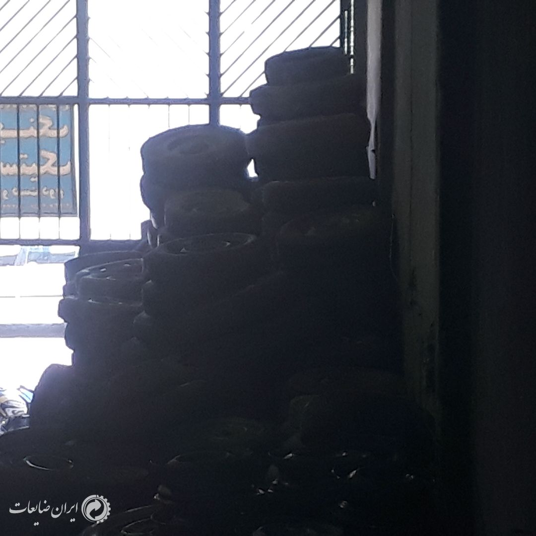 ۵۰تن لاستیک ضایعاتی درماه بزرگ وکوچک