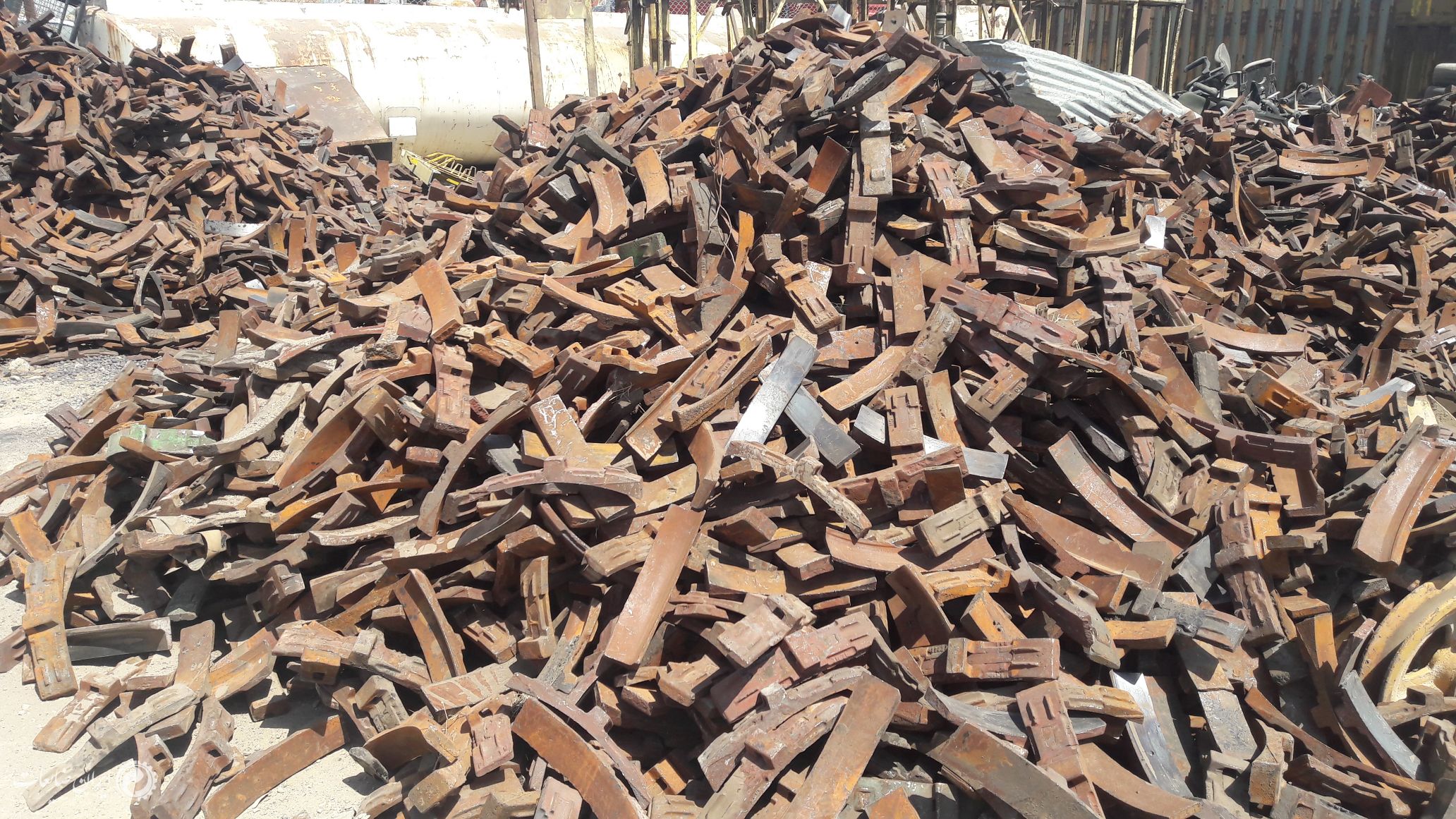 چدن کفشک لنت قطار