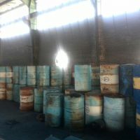 فروش ۳۰ بشکه روغن هیدرولیک برگشتی hfc32
