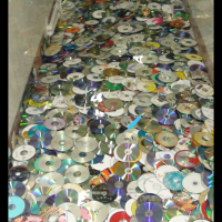 خرید ضایعات CD و DVD