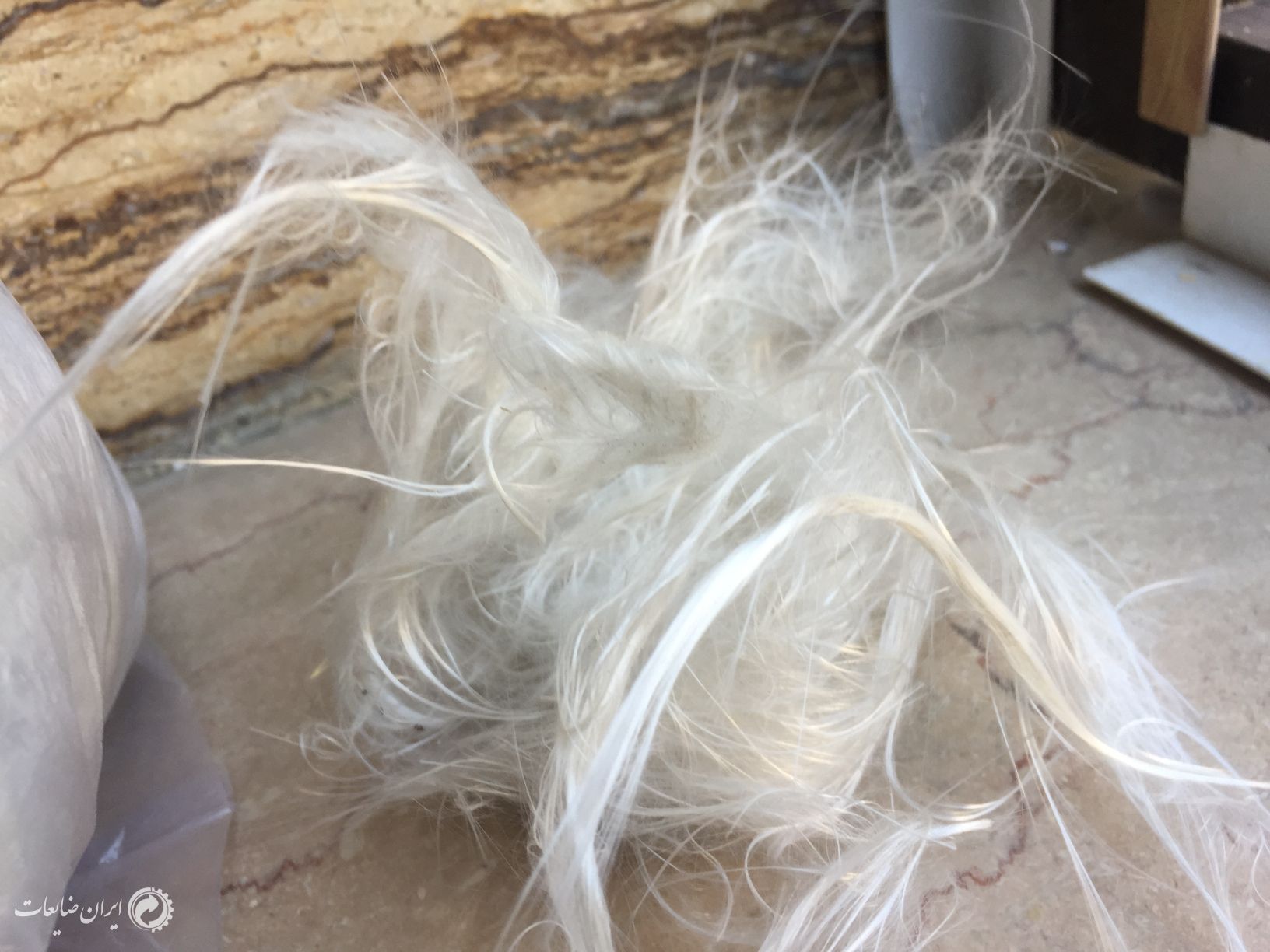 ضایعات الیاف شیشه پنبه ایی