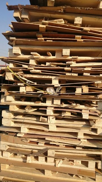 فروش ضایعات چوب و پالت چوبی
