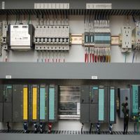 تعمیر وبازسازی ماشین آلات و خطوط تولید