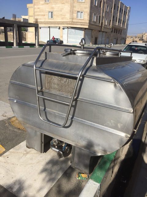 فروش مخزن استیل حمل شیر 2تنی
