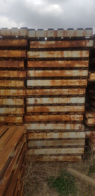 پالت اهنی نو