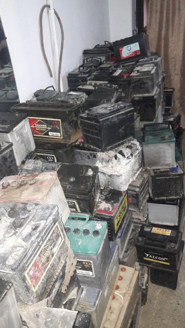 فروش ضایعات باطری (سرب)