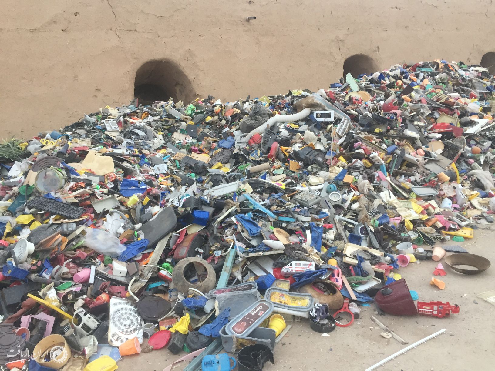 فروش بار خشک ریز ودرشت بار