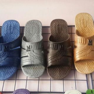 فروش دمپایی های مردانه و زنانه