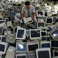 خرید ضایعات کامپیوتری در اصفهان