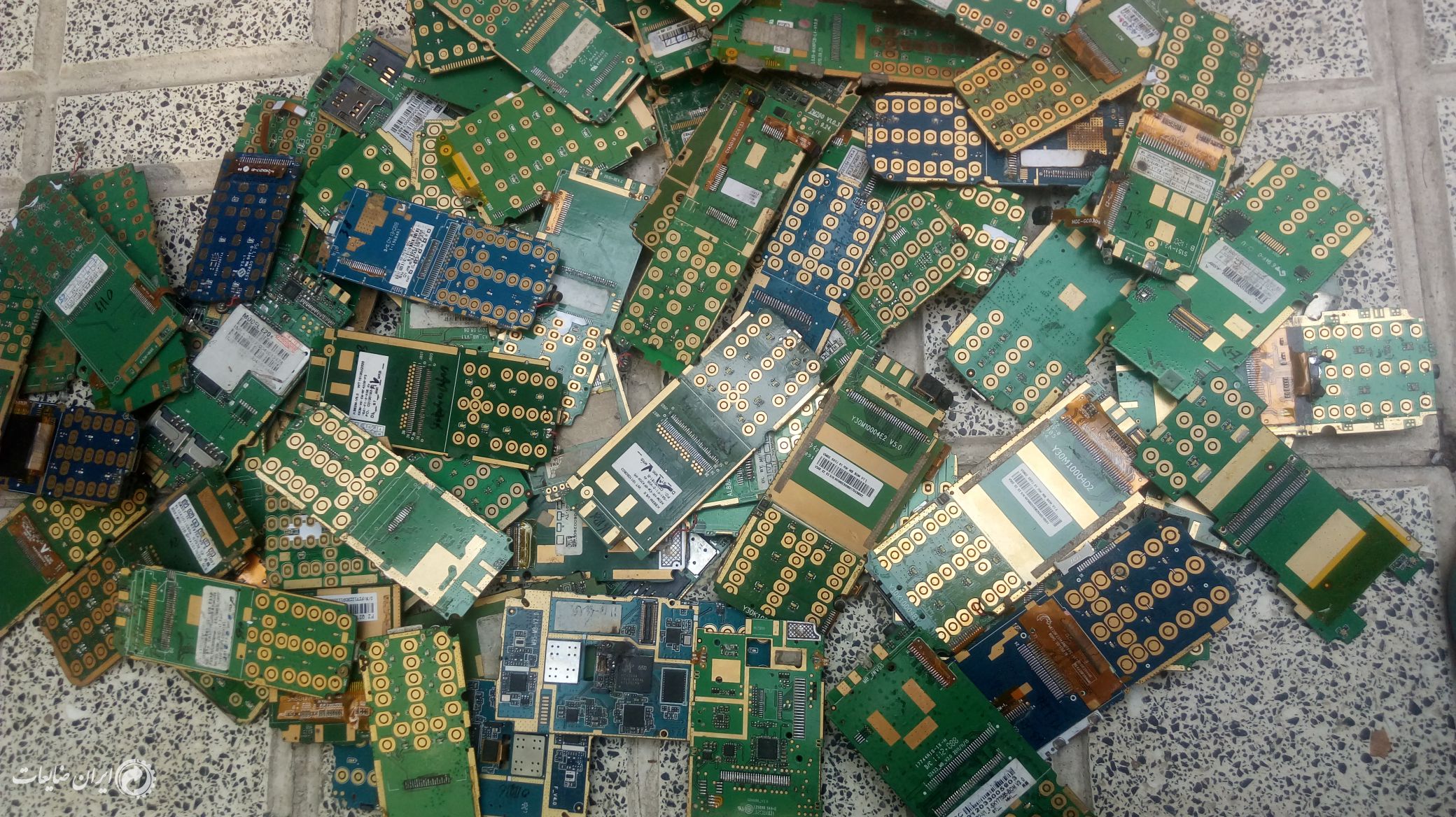 فروش برد چینی قدیمی(تماما صفحه کلید دار)