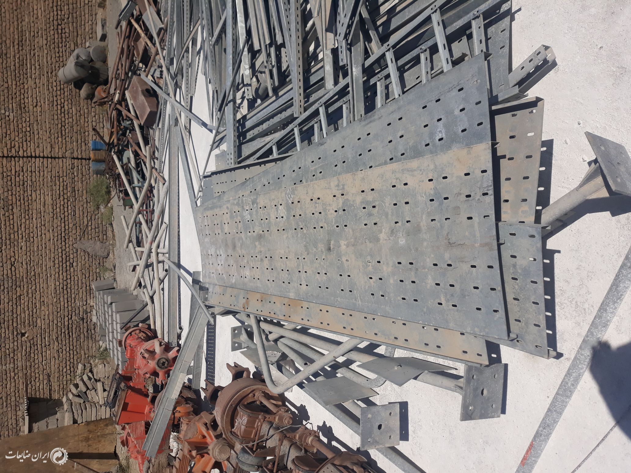 فروش لوله آب وناودانی وورق گالوانیزه