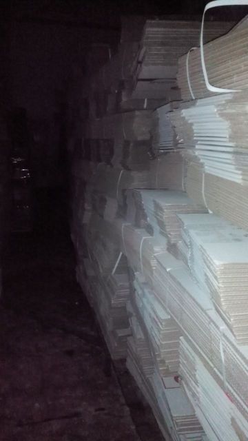 فروش کارتن تمیز تمیز ( استفاده نشده )