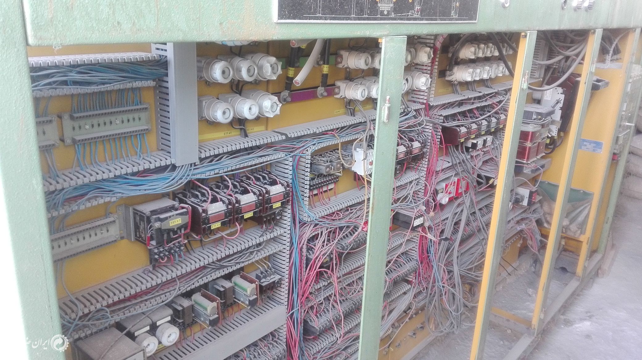 تابلو برق صنعتی