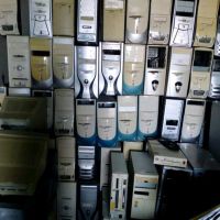 کیس کامپیوتر ، متعلقات داخلی
