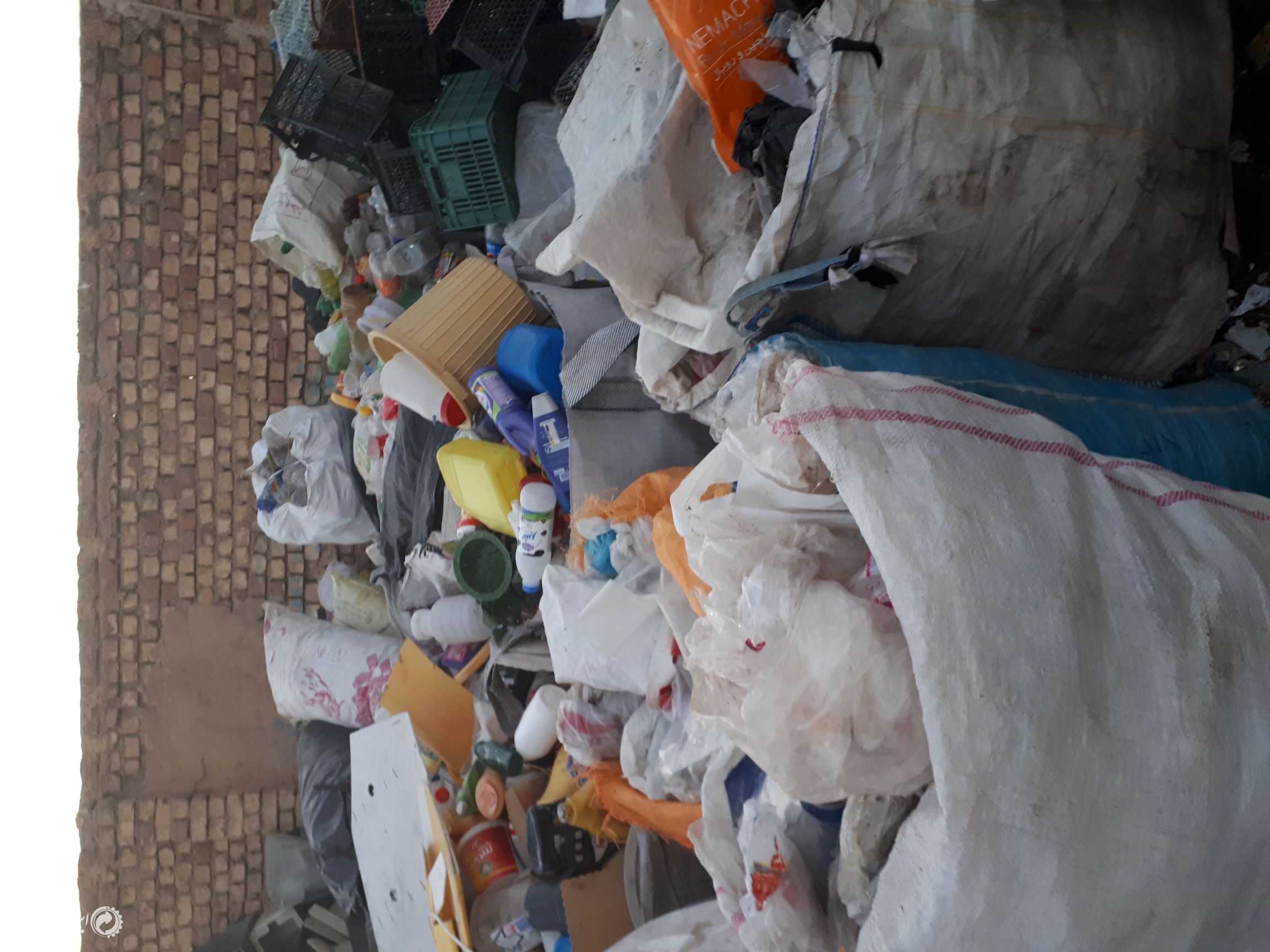 پلاستیک و پت ضایعاتی