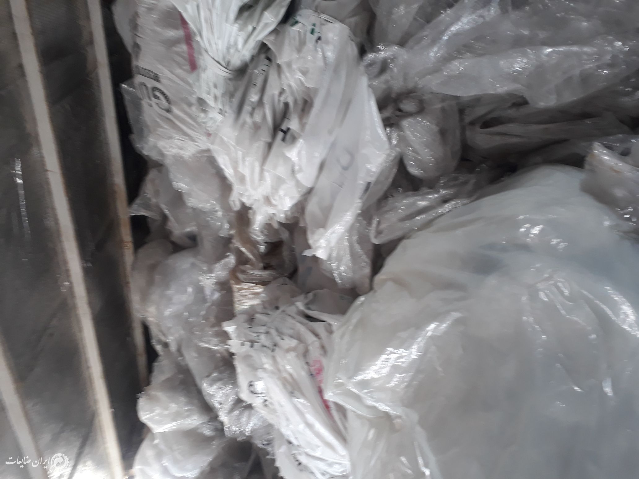فروش نایلون سفید و کیسه مواد