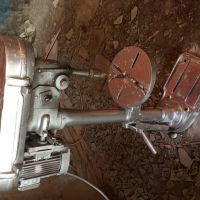 يك دستگاه دلر ايستاده
