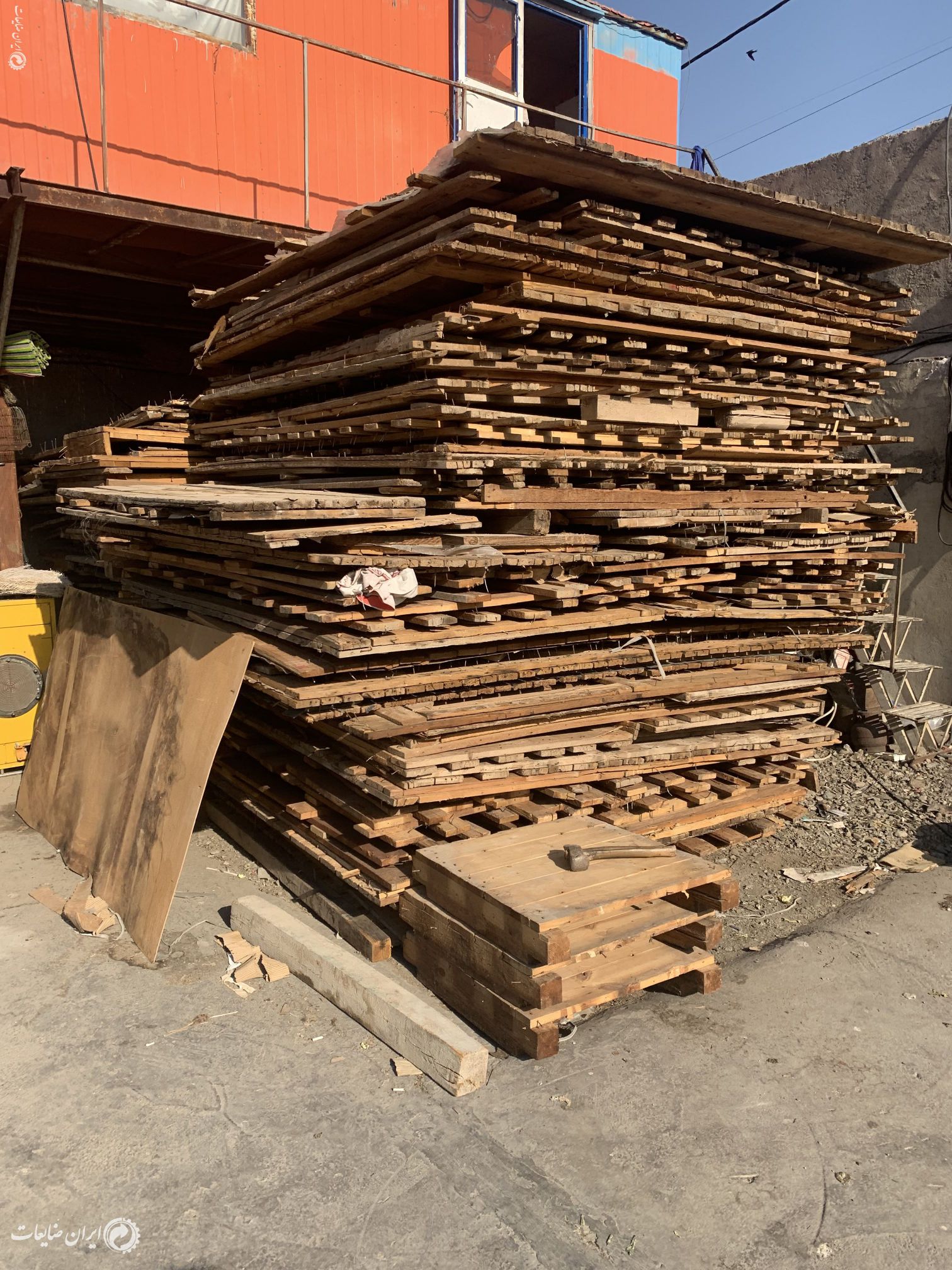 فروش ضایعات پالت چوبی