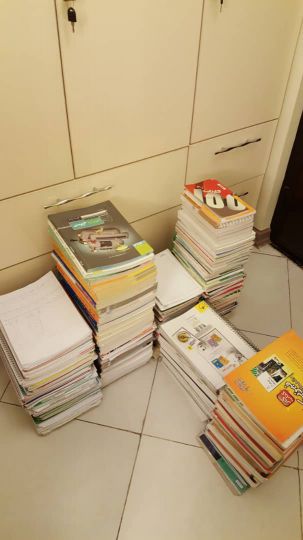 دفتر و کتاب و فرم باطله (500 کیلو در هفته)