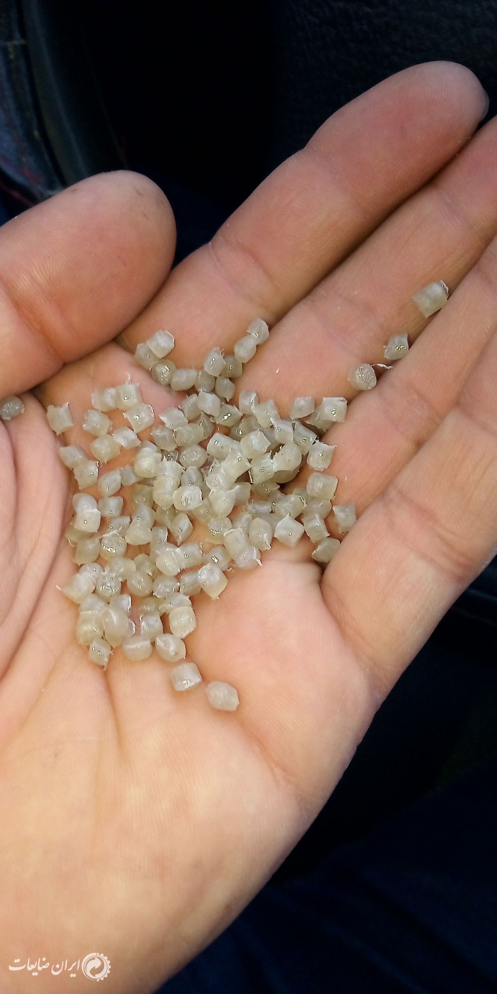 فروش مواد کندری و گرانول