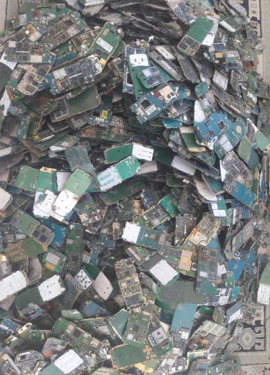 فروش 110 کیلو برد موبایل