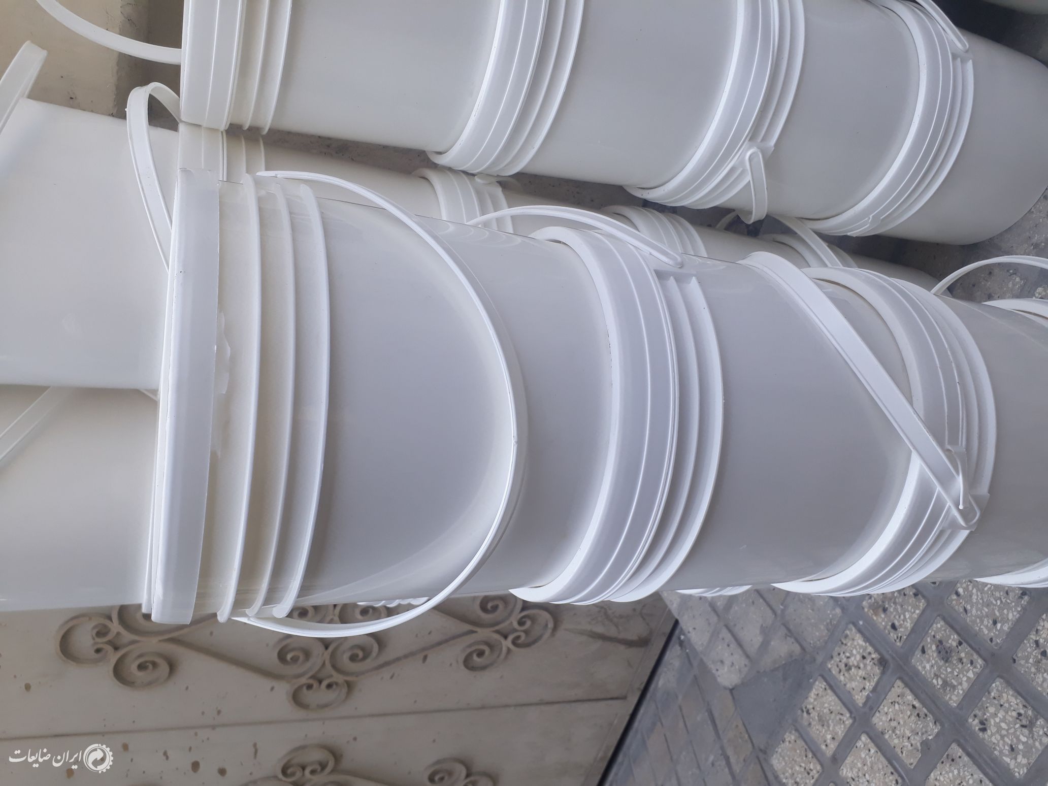 فروش سطل پلاستیکی سفید 8کیلویی دسته دار