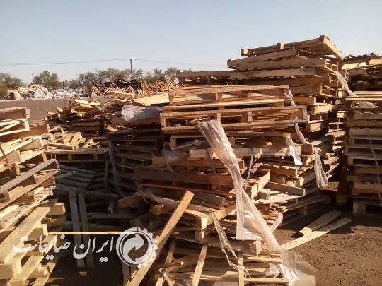 فروش انواع ضایعات شرکتی (آهن، نایلون، چوب، گونی و ...)