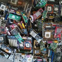 مادر برد و cpu و برد سبز تفکیک شده