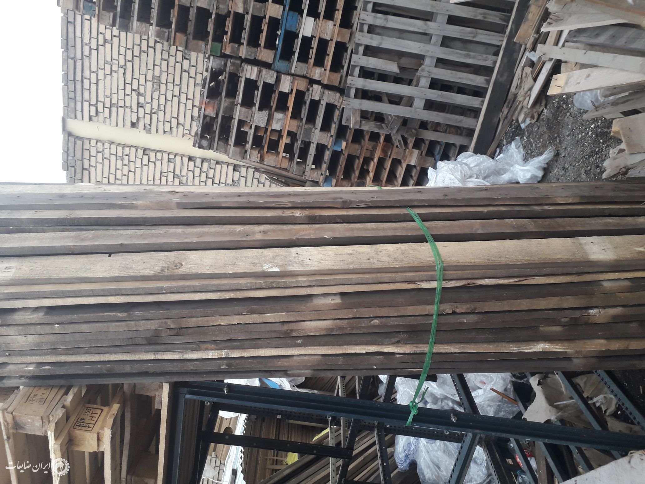 چوب روسی سه متری عرض هشت ضخامت دو سانت