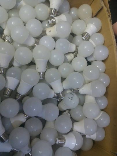 لامپها ی مرجوعی وسوخته LED حبابی استوانی