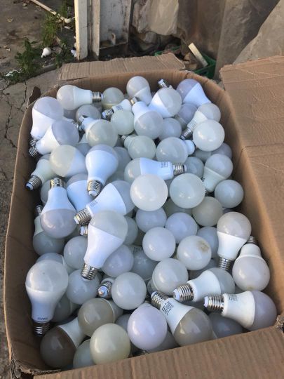 خریدار لامپ ال ای دی سوخته به قیمت مناسب
