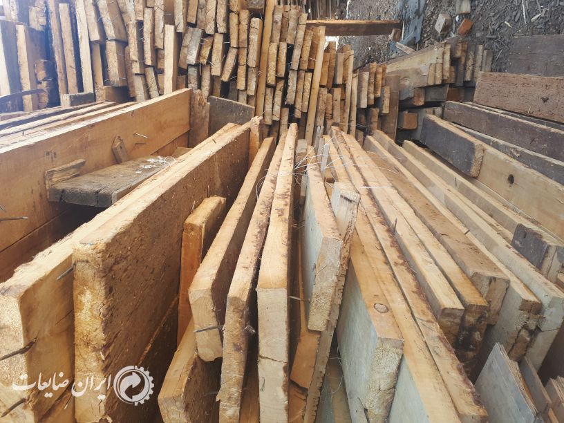 چوب بلند سفید