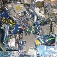 فروش 600کیلو برد موبایل و تبلت