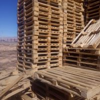 فروش انواع پالت چوبی شاسی و لقمه ای