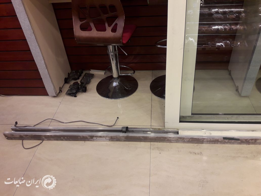 ضایعات درب اتوماتیک
