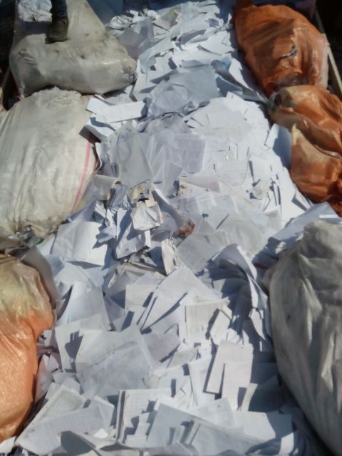 خرید کاغذ فرم و کتاب سفید