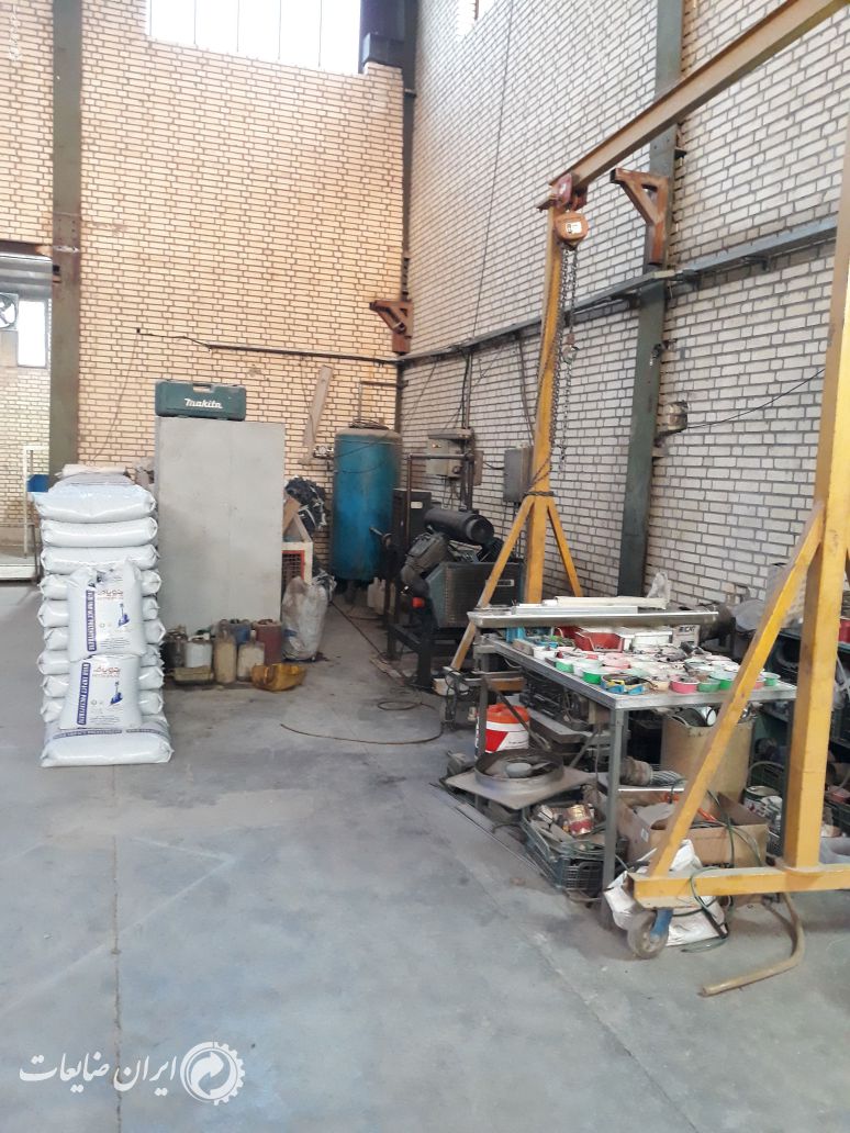 دستگاه ظروف یکبار مصرف