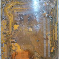 مادربرد کامپیوتر تمیز شده و ضایعات pcb