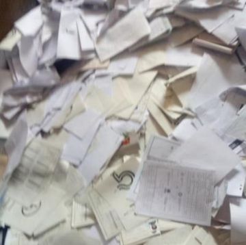 خریدار کتاب، دفتر، اوراق اداری...