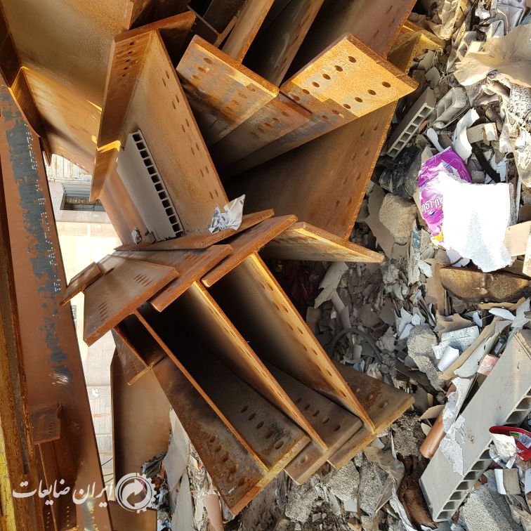 فروش تیر ورق  و تیر ورق شاخ دار با ابعاد بلند ۹متری ۳۰ میل با ابعاد ۶۰×۶۰