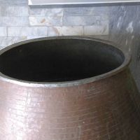 دیگ مسی قدیمی بزرگ