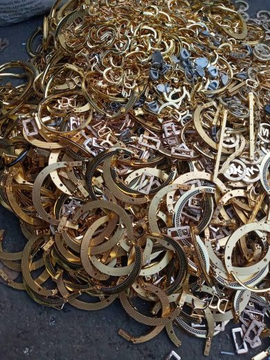 خریدار سرب خشک، روی و دلمه