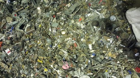 خریدار سرب خشک، روی و دلمه